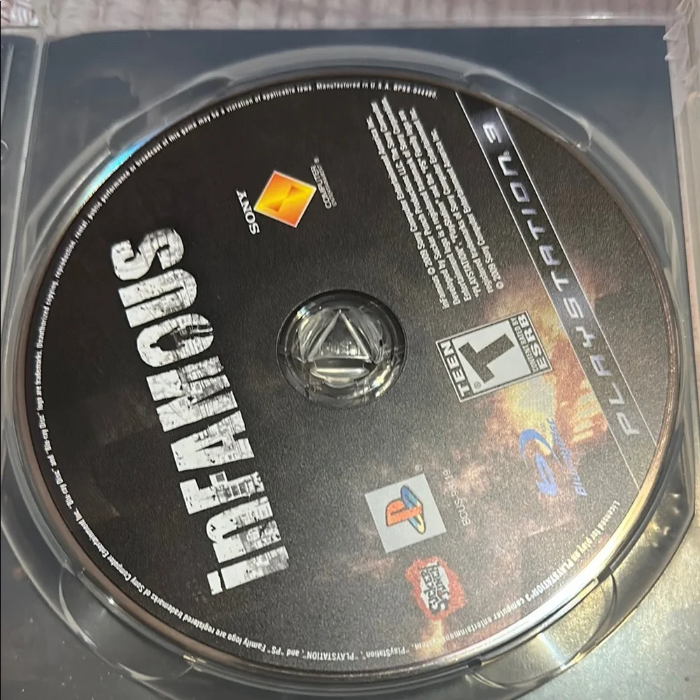 inFAMOUS for Sony 3 - Black and Yellow